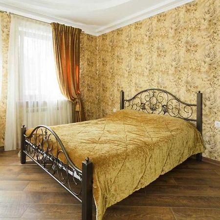 Apartment In Deribasovskay Street 20 オデッサ エクステリア 写真